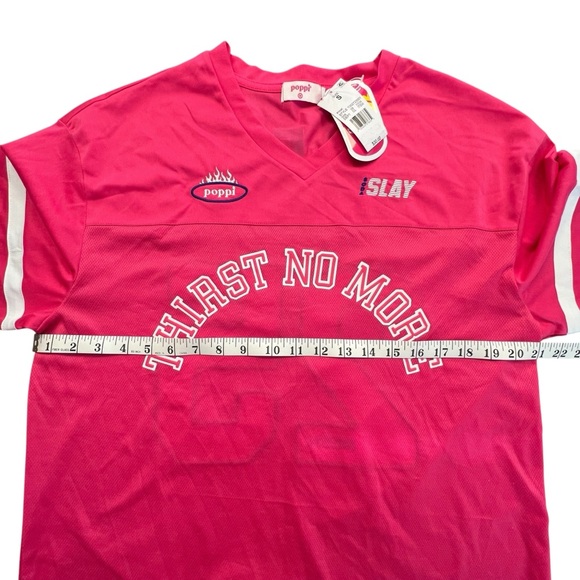 Poppi Pink 'Thirst No More' Oversized Jersey - Picture 12 of 12